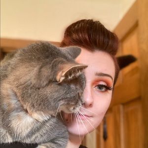 Meet your Posher, Cameron